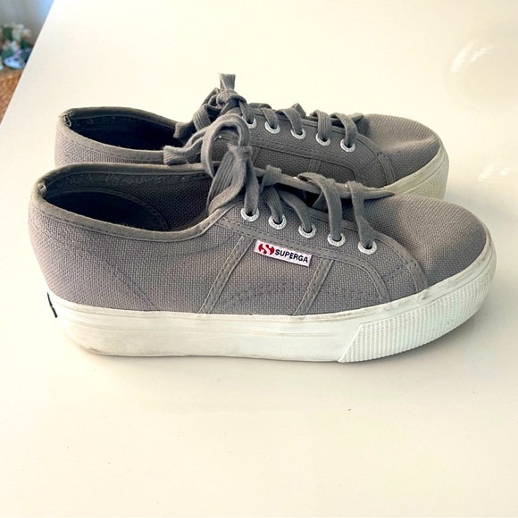 Superga Platform Sneakers in Grey Sage US 7.5 - Picture 1 of 6